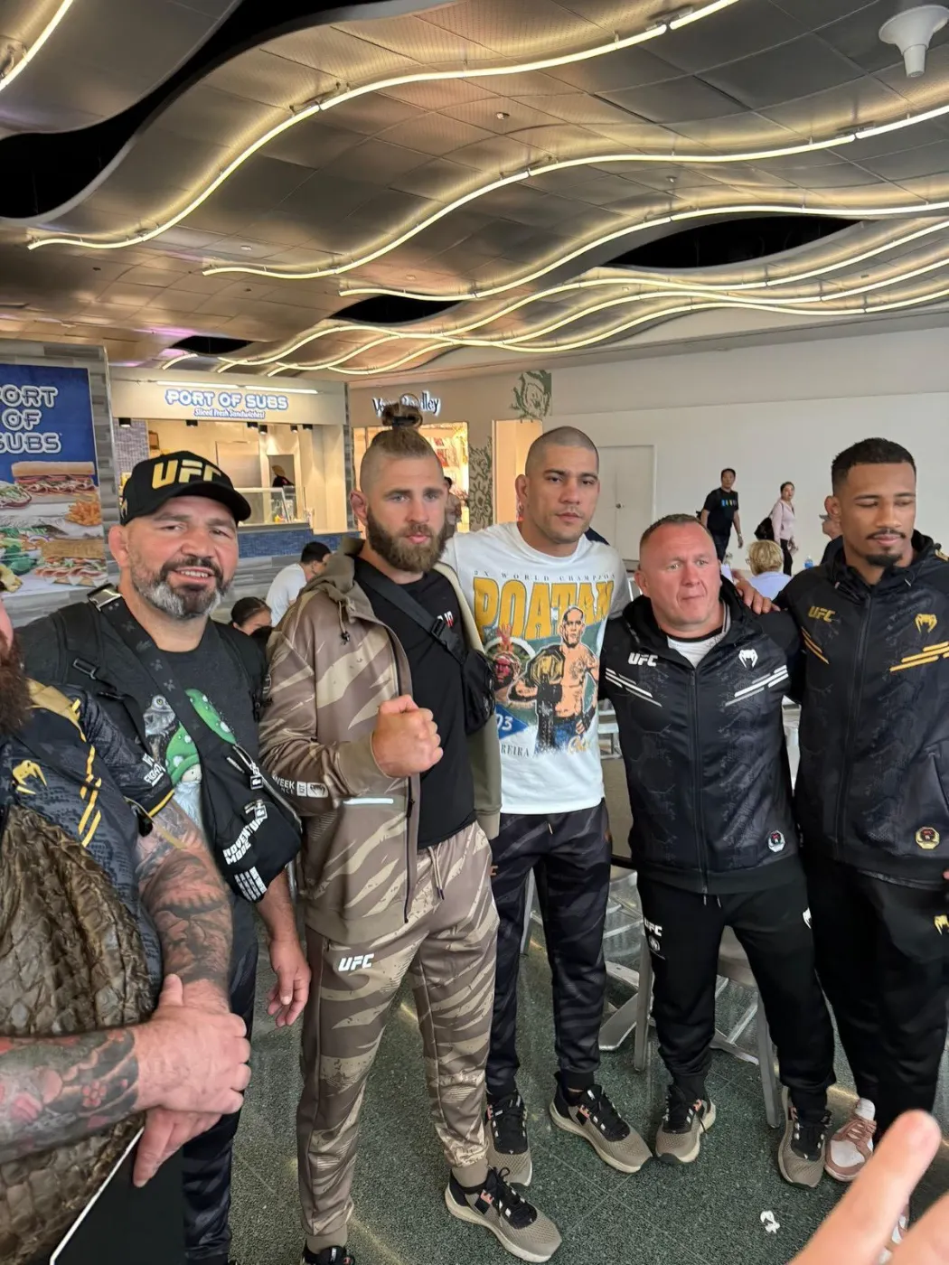 V zákulisí velké MMA akce